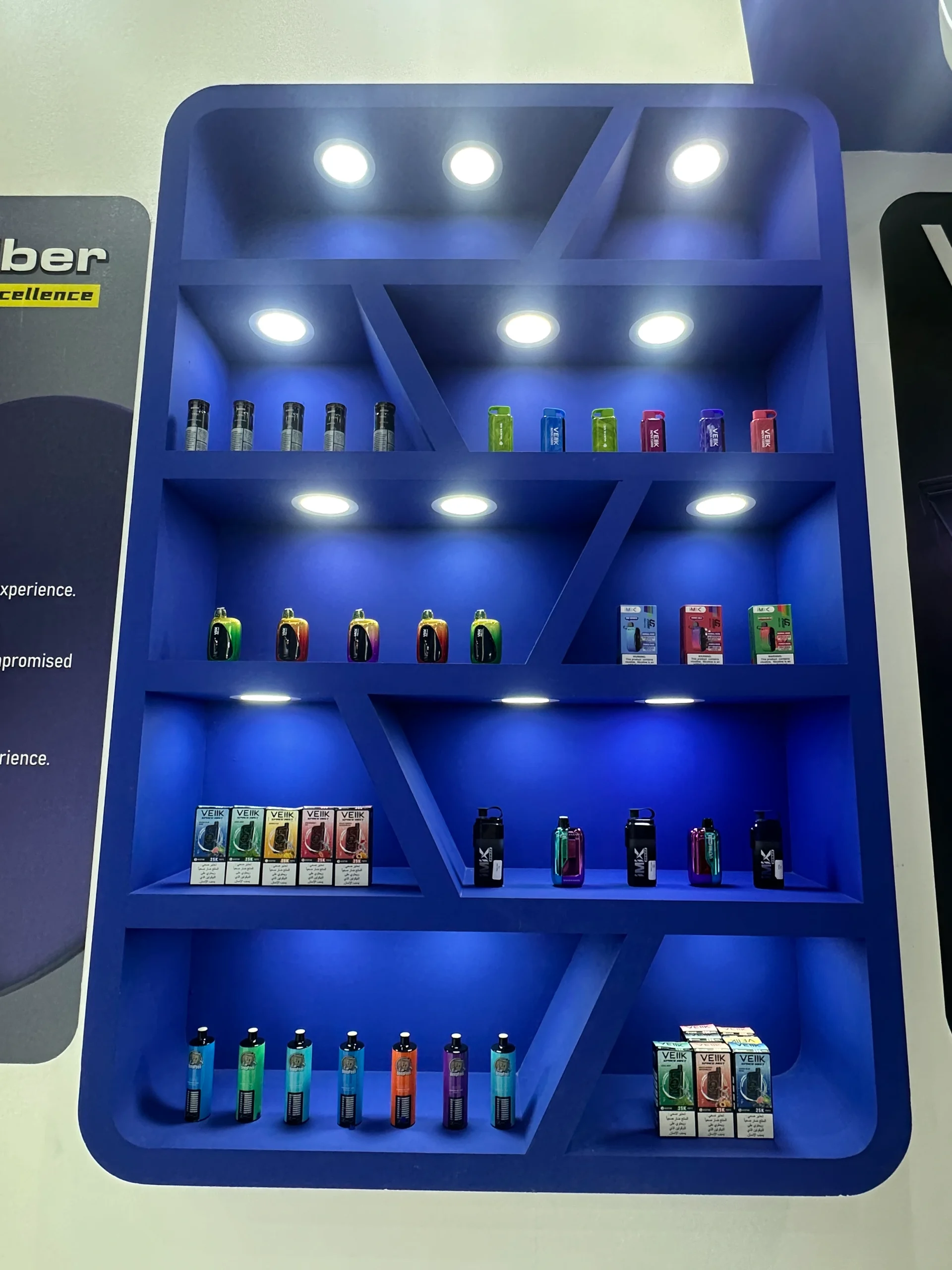Dubai World Vape Show 2025 VEIIK5
