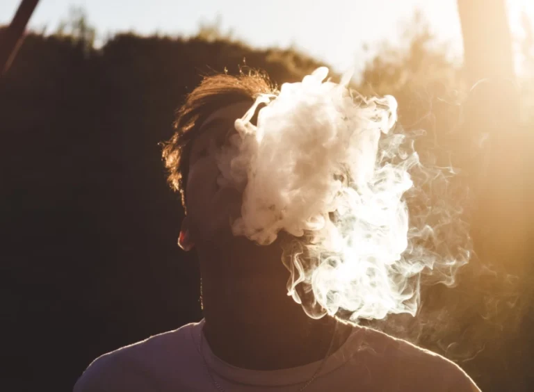 Quick Fixes When Your Disposable Vape Feels Clogged